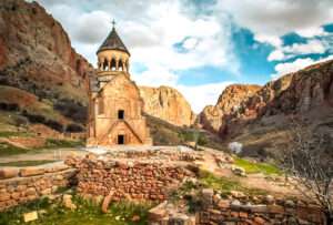 Khor Virap, Noravank, Jermuk (mineral water gallery, waterfall),