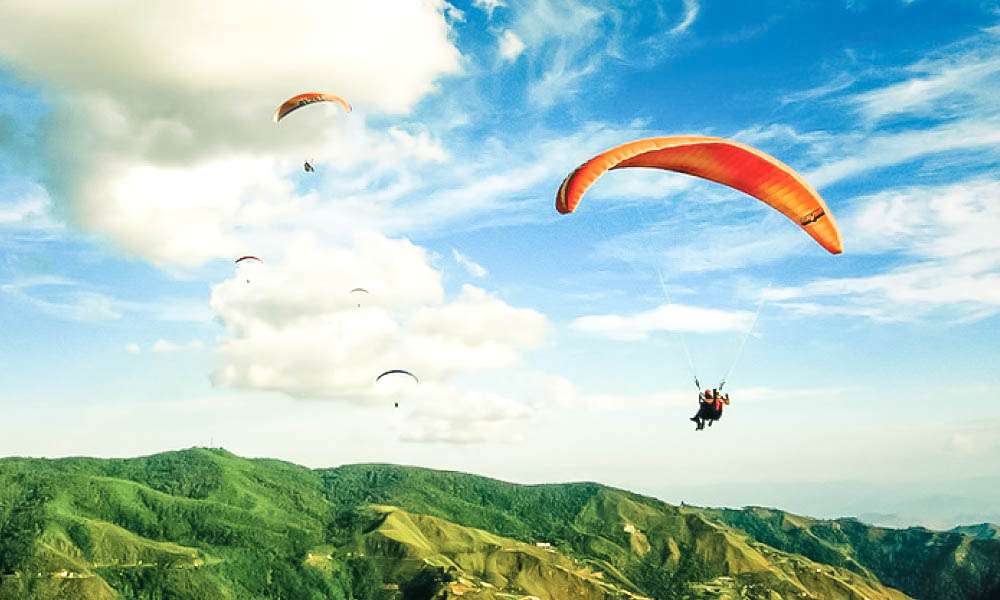 Paragliding – colorful emotions are guaranteed!